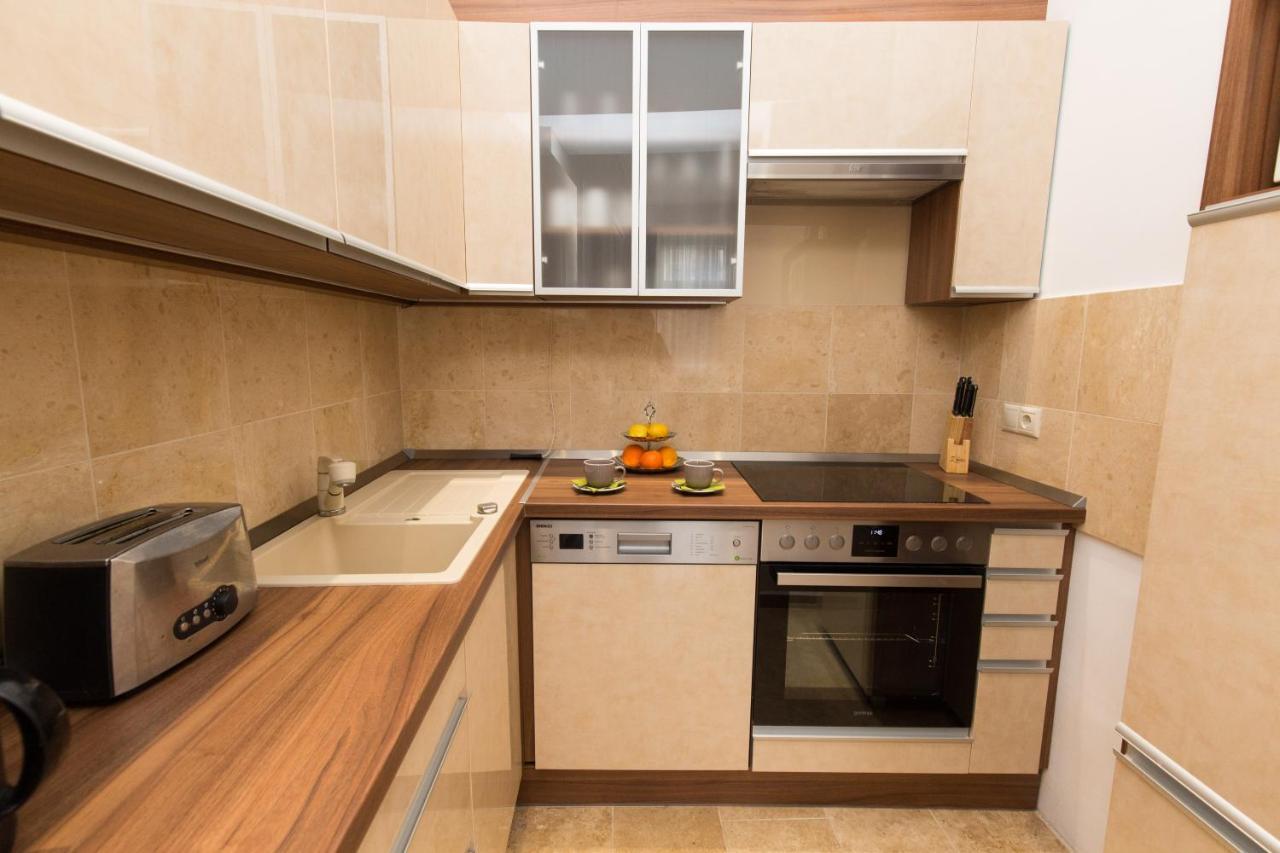 Elegant Apartment With Buda Castle View Budapest Ngoại thất bức ảnh