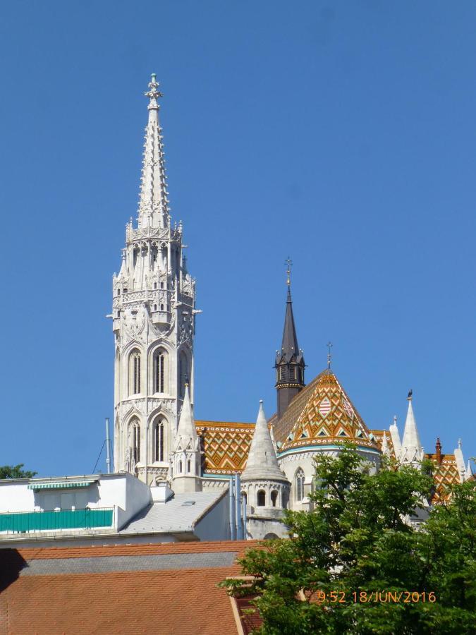 Elegant Apartment With Buda Castle View Budapest Ngoại thất bức ảnh