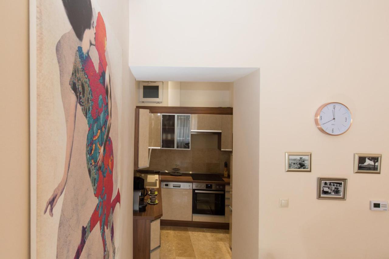 Elegant Apartment With Buda Castle View Budapest Ngoại thất bức ảnh
